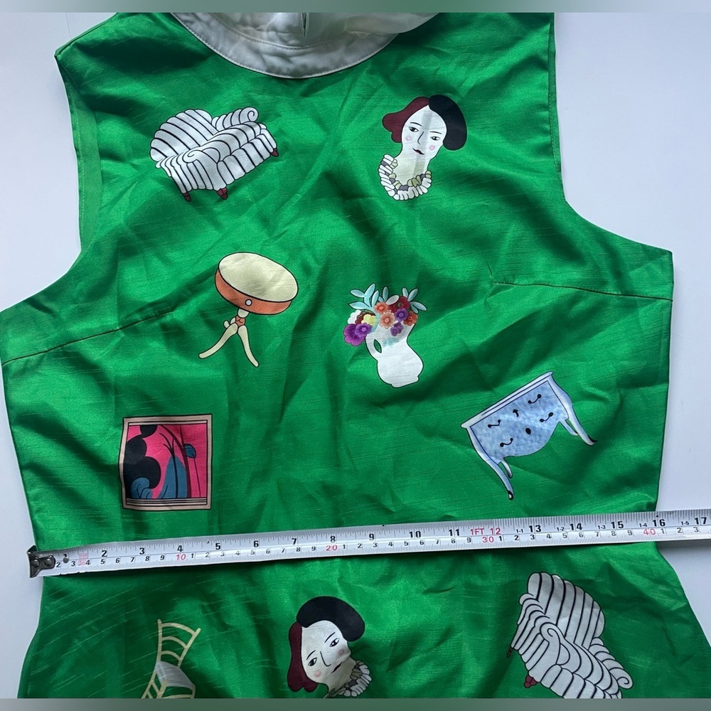 cheloo silk Green Sleeveless Collared Dress art print - Picture 4 of 12